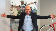 Cyklista Petr Benčík se změnil v obchodníka