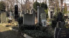 hroby