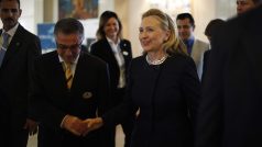 Mezinároní konference o budoucnosti Sýrie se účastní také americká ministryně zahraničí Hillary Clintonová.