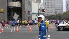 Tokio. Japonský policista