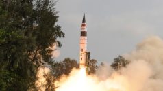 Indie zkušebně vystřelila raketu dlouhého doletu schopnou nést jadernou hlavici
