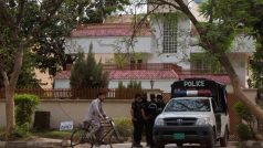 Policie hlídá dům, kde je v Islamábádu zřejmě internována rodina Usámy bin Ládina