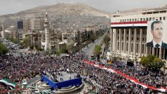 V Damašku demonstrovaly tisíce lidí na podporu prezidenta Bašára Asada