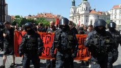 Anarchistické setkání v Praze, demonstrace prošla Prahou na náměstí Republiky