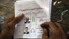 Sčítání hlasů v prezidentských volbách v Egyptě