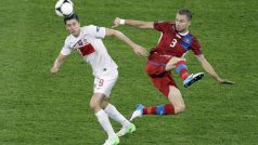 Poland&#039;s Robert Lewandowski, left,and Czech Republic&#039;s Michal Kadlec challenge for the ball during the Euro 2012 soccer championship Group A match between Czech Republic and Poland in Wroclaw, Poland, Saturday, June 16, 2012