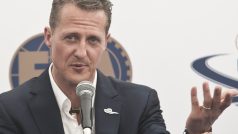 Michael Schumacher na tiskové konferenci v Praze