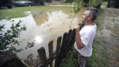 Prudké přívalové srážky zasáhly v noci mnoho míst v Česku