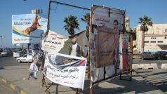 Libyjci jdou poprvé po 42 letech diktatury ke svobodným volbám