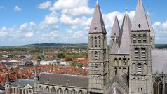 Katedrála Matky Boží v belgickém Tournai je na seznamu světového kulturního dědictví UNESCO