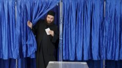 Rumuni v referendu hlasovali o sesazení prezidenta