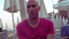 Jan Koller ve své oblibené plážové restauraci v Monaku