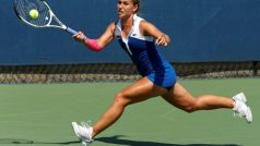 Dominika Cibulková hraje na US Open s růžovými tejpy