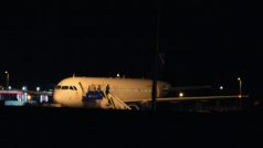 Turecké stíhačky přinutily syrské dopravní letadlo přistát v Ankaře