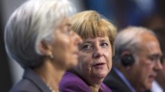 Šéfka MMF Christine Lagardeová, německá kancléřka Angela Merkelová a šéf OECD Angel Guría