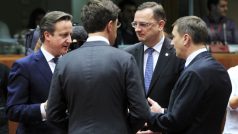 Summit v Bruselu, kde se jedná o rozpočtu Unie. Zleva premiér Velké Británie D. Cameron, Nizozemí M. Rutte, Česka P. Nečas a Estonska A. Ansip.