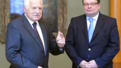 Prezident Václav Klaus přijal odcházejícího ministra obrany Alexandra Vondru