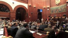 Legislativní shromáždění hlasuje o konečném návrhu nové ústavy