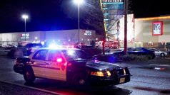 Nákupní středisko Clackamas Town Center řádil šílený střelec