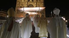 Zahájení oslav 850 let katedrály Notre Dame v Paříži