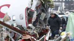Ruští vyšetřovatelé pátrají po příčinách havárie letadla TU 204