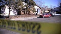 Dům ve městě Aurora ve státě Colorado, kde útočník držel rukojmí.