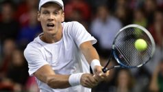 Tomáš Berdych utkání s Laaksonenem zvládl a srovnal na 1:1