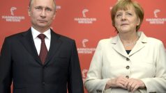 Vladimir Putin a Angela Merkelová se setkali v německém Hannoveru. 7. 4. 2013