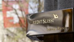 Švýcarská prokuratura nechala zmrazit v bance Credit Suisse peníze od Lesů ČR