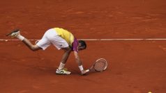 Tenista Radek Štěpánek skončil na turnaji v Madridu po prohře s Rogerem Federerm.