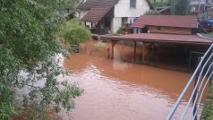 Povodeň v Jaroměři - Brod u Heřmanic, občerstvení na cyklostezce na Kuks