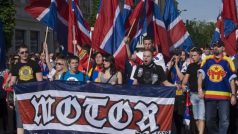 Fanoušci budějovického hokeje pochodovali 12. června centrem Českých Budějovic s požadavkem zachování extraligy ve městě.
