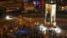Protivládní protesty na istanbulském náměstí Taksim pokračují