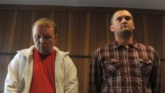 Marka Ženíška (vlevo) a Petra Hlavu, obžalované v takzvané metanolové kauze, poslal dnes Krajský soud v Ostravě na 8 let za mříže