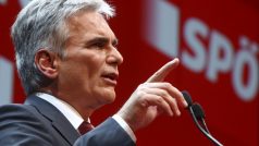 Rakouský kancléř a šéf sociálně demokratické SPÖ Werner Faymann