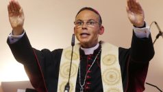 Limburský biskup Franz-Peter Tebartz-van Elst čelí kritice kvůli nákladnému životními stylu
