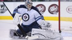 Ondřej Pavelec pomohl v NHL k výhře Winnipegu nad Dallasem