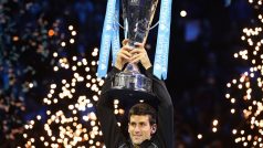 Srbský tenista Novak Djokovič obhájil triumf na Turnaji mistrů