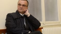 Miroslav Kalousek u Městského soudu v Praze. 19. 11. 2013