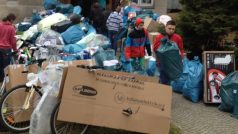 Studenti v Havlíčkově Brodě vytřídili tisíce dárků pro sbírku Darujte hračku