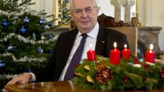 Prezident Miloš Zeman při přípravách na vánoční poselství