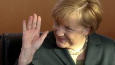 Kancléřka Angela Merkelová navzdory zranění osobně řídila dnešní zasedání vlády