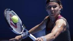 Lucie Šafářová v utkání s Li-Na na Australian Open