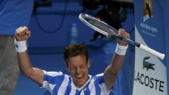 Tomáš Berdych se raduje z premiérového postupu do semifinále Australian Open