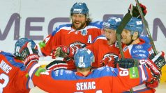 Hokejisté Lva Praha vstoupili vítězně do play-off KHL