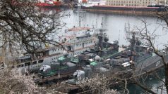 Vojenské lodě v Sevastopolu