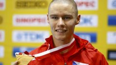 Čtvrtkař Pavel Maslák se zlatou medailí z halového mistrovství světa