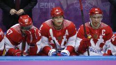 Ruští hokejisté budou mít nového trenéra. Na fotografii jsou Alexandr Radulov, Alexandr Ovečkin a Pavel Dacjuk