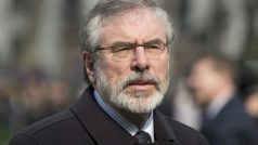 Lídra severoirské strany Sinn Féin Gerryho Adamse zadržela policie (snímek z března 2014)