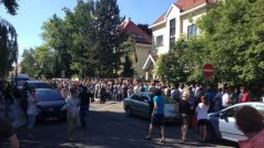 Ukrajinci volili také v budově ukrajinského konzulátu v pražské Bubenči